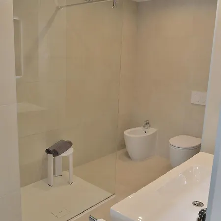 Διαμέρισμα Leonard - Modern With Private Rooftop Jacuzzi & Sea Views, Barbariga, Vodnjan, Istria, Croatia *