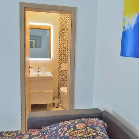 Leonard - Modern With Private Rooftop Jacuzzi & Sea Views, Barbariga, Vodnjan, Istria, Croatia Barbariga